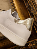 Sneakers Patricia Castanà in pelle bianca e platino