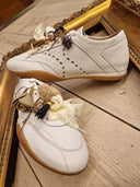 Sneakers Edouard Marcel in pelle bianche con accessori