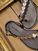 Sandalo in pelle nera con foglia dorata Edouard Marcel